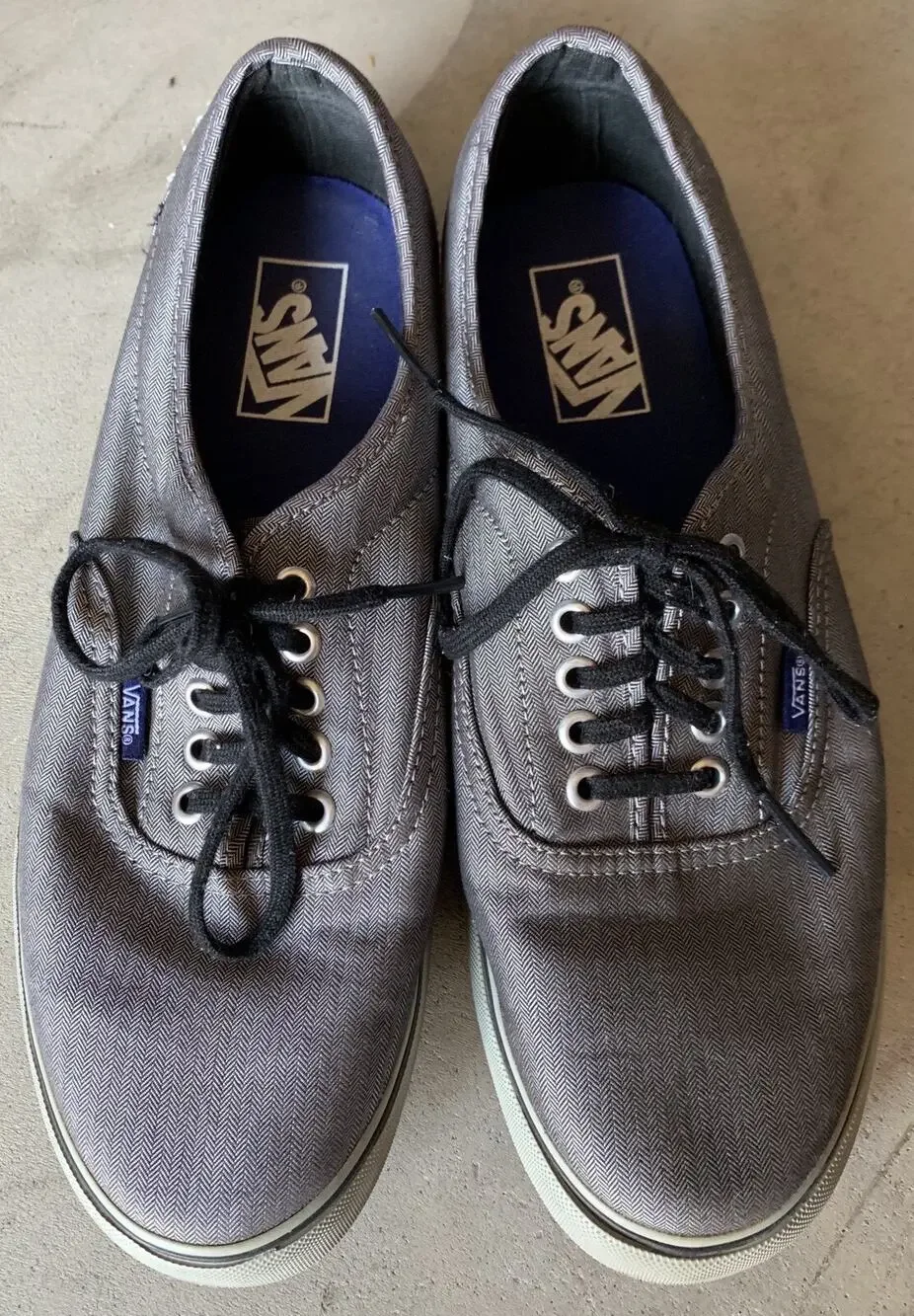 VANS Off The Wall Low Top Gray and White Shoes Mens Size 9